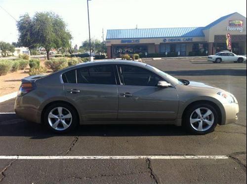 Nissan Altima 2007 photo 2