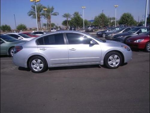 Nissan Altima 2007 photo 2