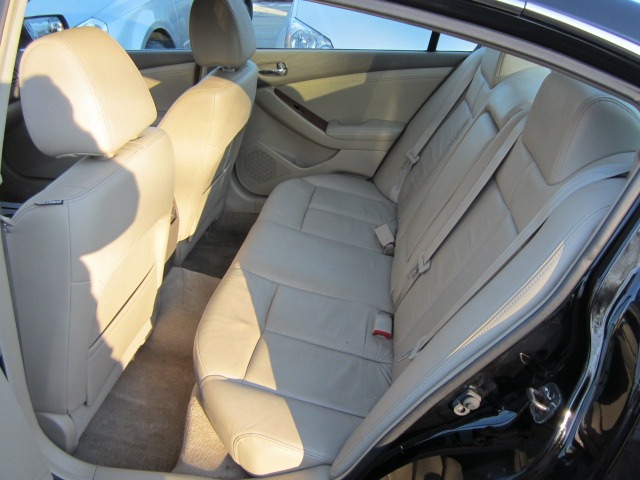 Nissan Altima 2007 photo 1