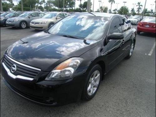 Nissan Altima 2007 photo 2