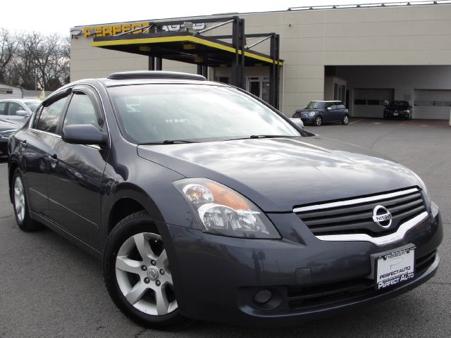 Nissan Altima 2007 photo 2