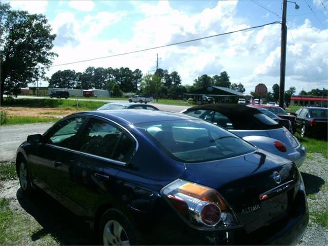 Nissan Altima Unknown Sedan