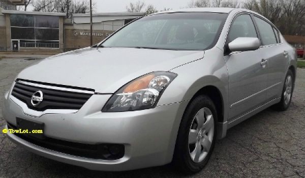 Nissan Altima GS-R Sedan