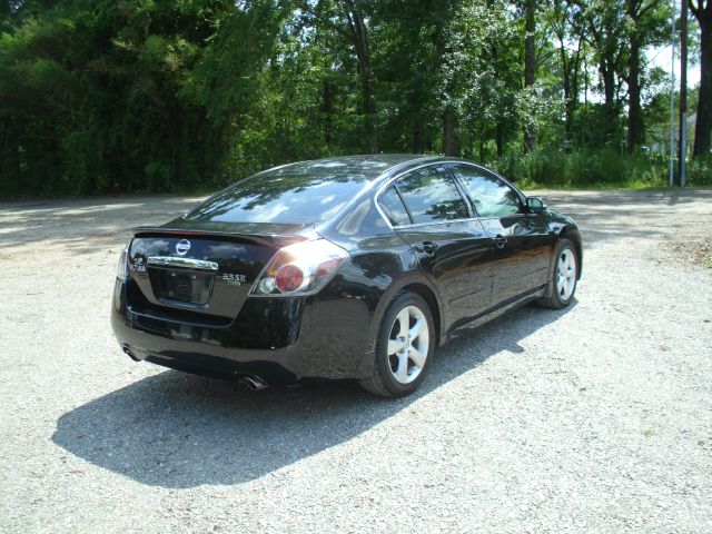 Nissan Altima LE Sedan