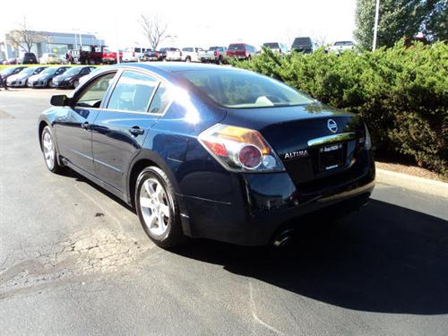 Nissan Altima 2007 photo 1