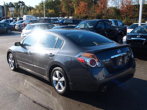 Nissan Altima 2007 photo 2