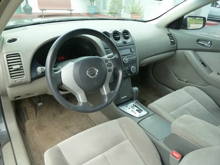Nissan Altima Pickupslt Quad Cab SWB 4WD 4x4 Truck Sedan