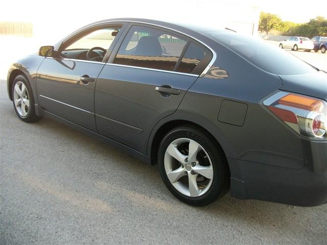 Nissan Altima 2007 photo 2
