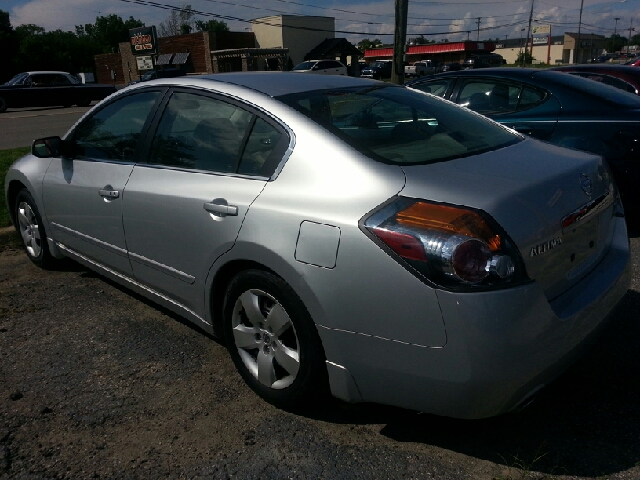 Nissan Altima 2007 photo 2