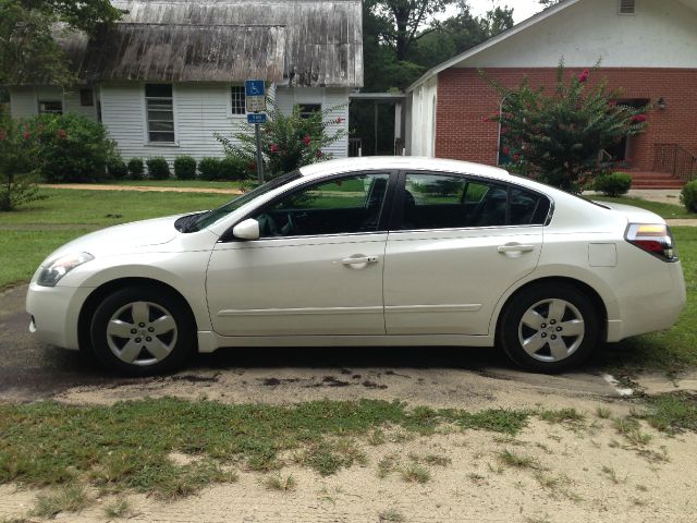 Nissan Altima 2007 photo 1