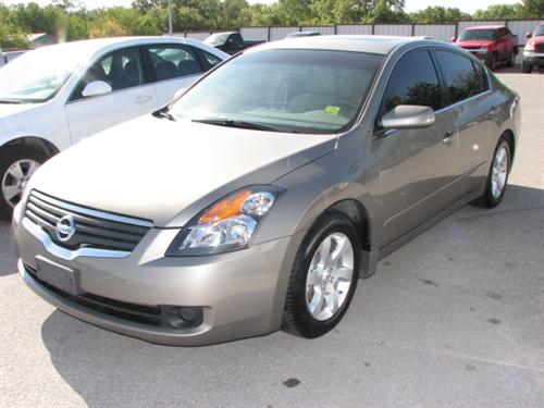 Nissan Altima Pickupslt Quad Cab SWB 4WD 4x4 Truck Other