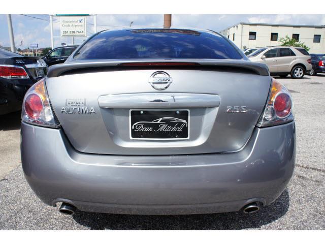 Nissan Altima 2007 photo 1