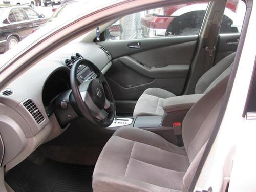 Nissan Altima Xl,4x4,super CAB Other