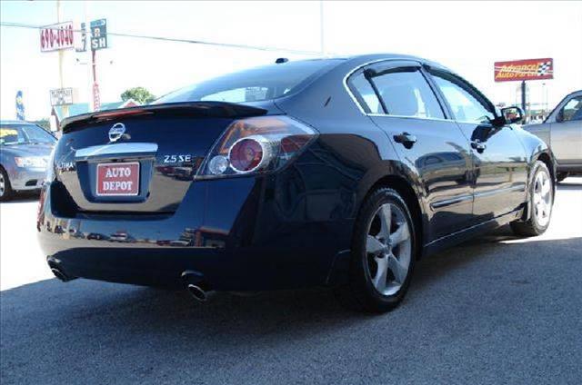 Nissan Altima 2007 photo 2