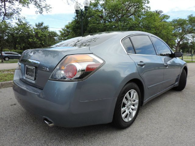 Nissan Altima 2007 photo 4