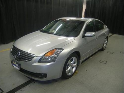 Nissan Altima LE Other