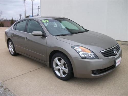 Nissan Altima Regular Cab Other