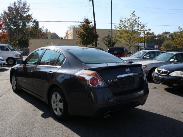 Nissan Altima 2007 photo 2