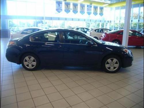 Nissan Altima 2007 photo 2
