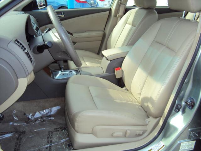 Nissan Altima 2008 photo 3