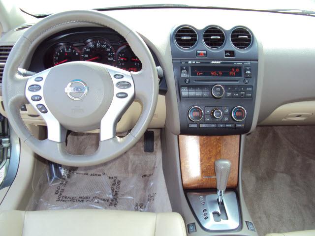 Nissan Altima 2008 photo 5