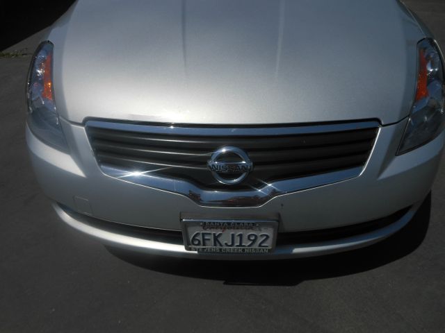 Nissan Altima 2008 photo 2