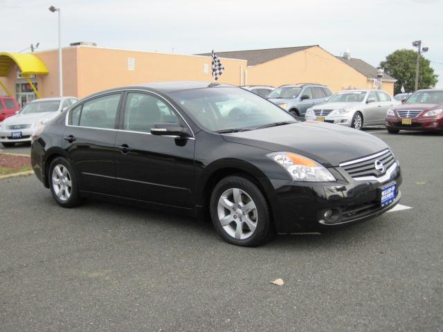 Nissan Altima 2008 photo 1