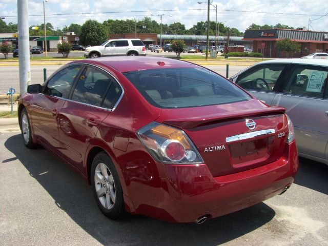 Nissan Altima Pickupslt Quad Cab SWB 4WD 4x4 Truck Sedan