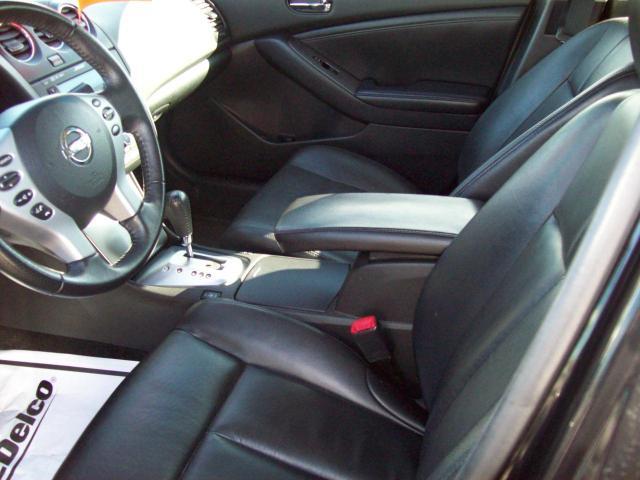 Nissan Altima 2008 photo 4