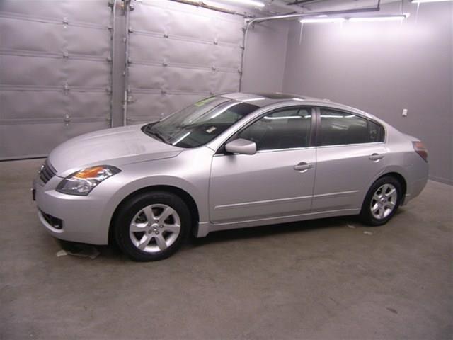 Nissan Altima 2008 photo 10