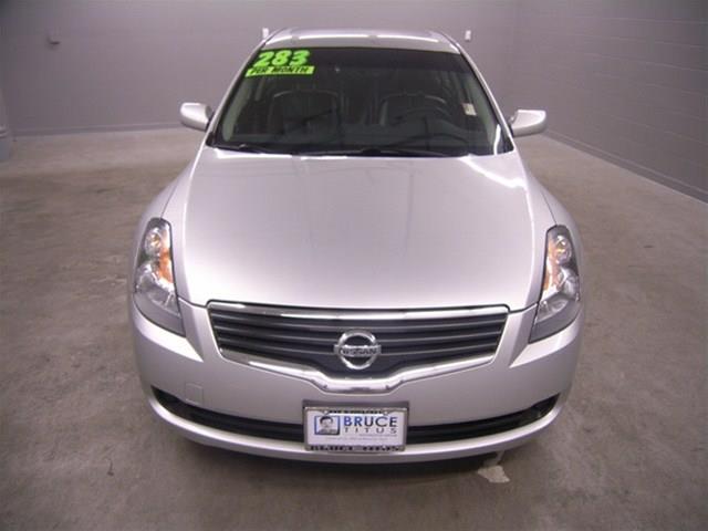 Nissan Altima 2008 photo 17