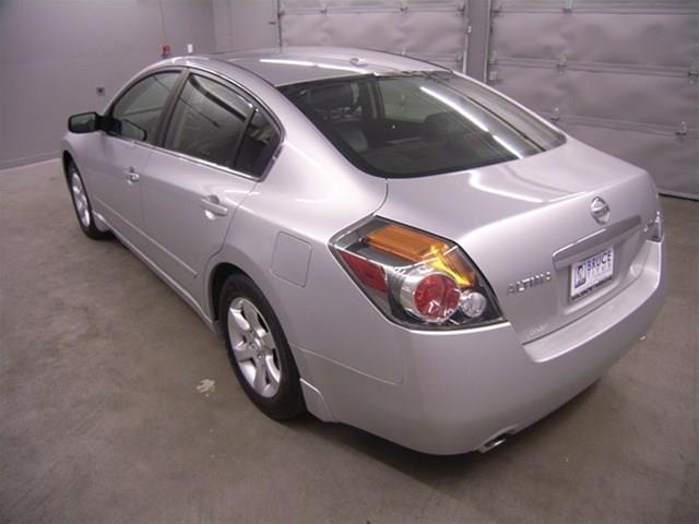 Nissan Altima 2008 photo 19