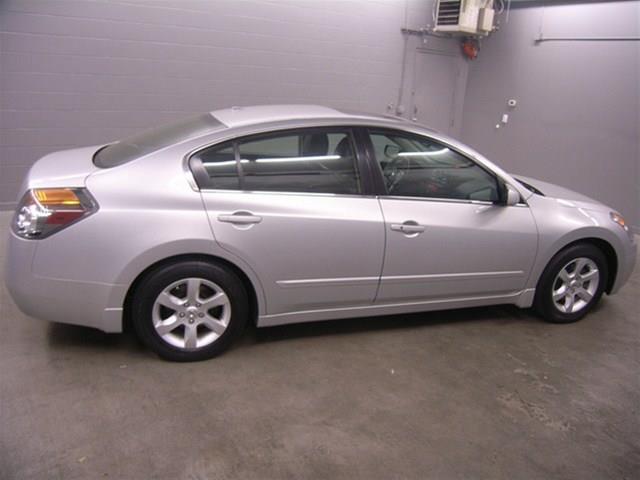 Nissan Altima 2008 photo 20