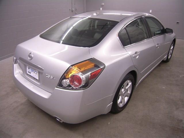 Nissan Altima 2008 photo 21