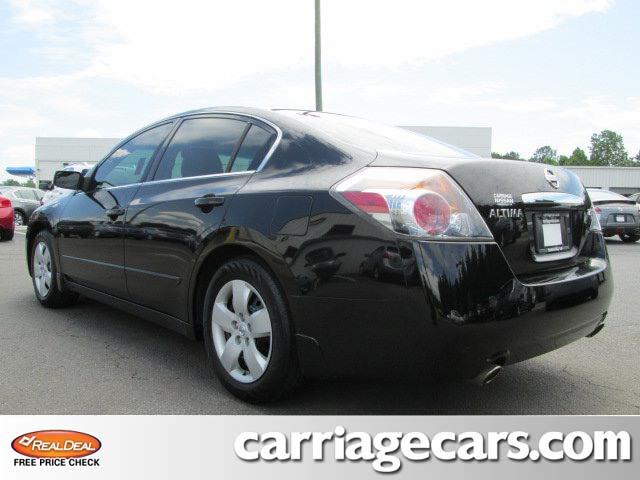 Nissan Altima 2008 photo 1