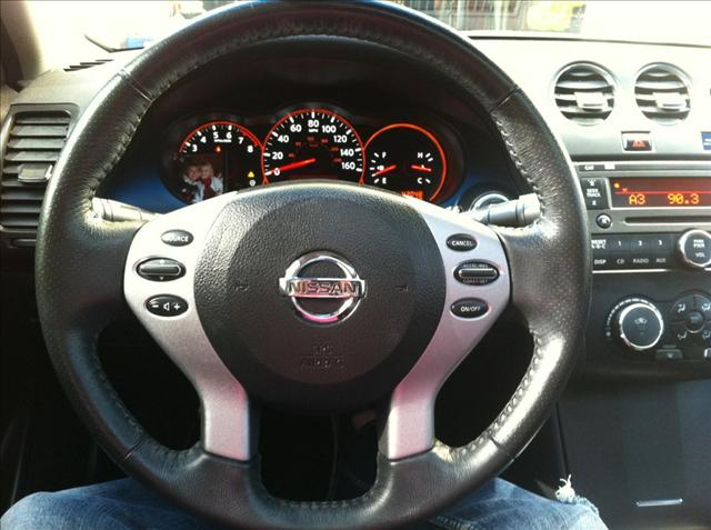 Nissan Altima 2008 photo 2