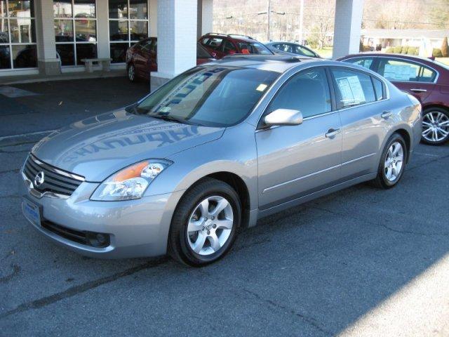 Nissan Altima 2008 photo 1