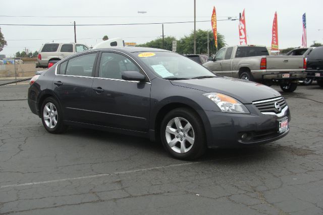Nissan Altima 2008 photo 1