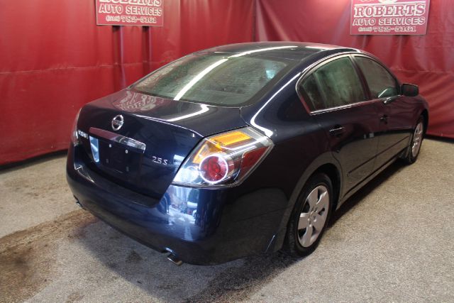 Nissan Altima 2008 photo 3