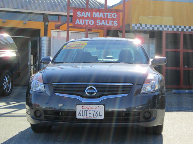 Nissan Altima 2008 photo 2