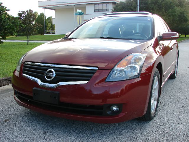 Nissan Altima ST Pickup 4D 5 1/2 Ft Sedan