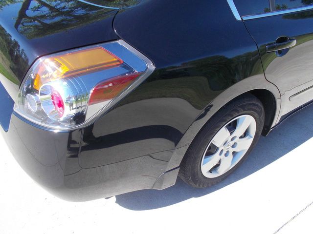 Nissan Altima GS-R Sedan