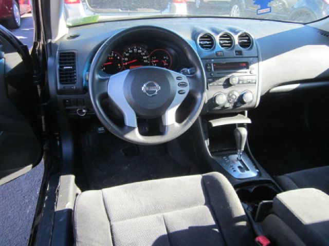 Nissan Altima 2008 photo 4