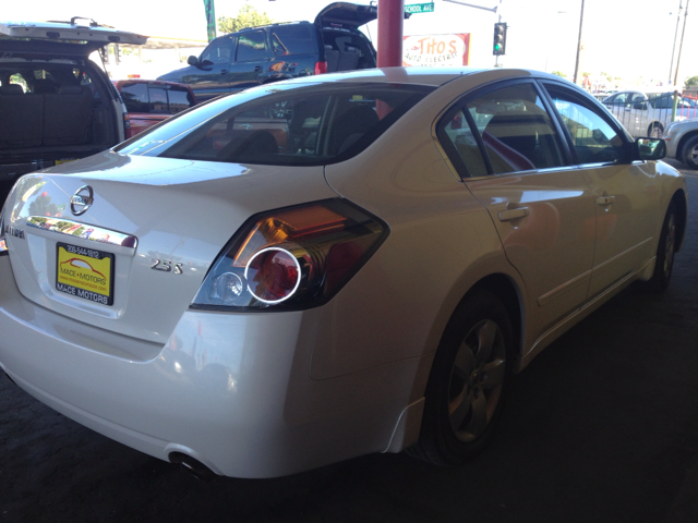 Nissan Altima 2008 photo 3