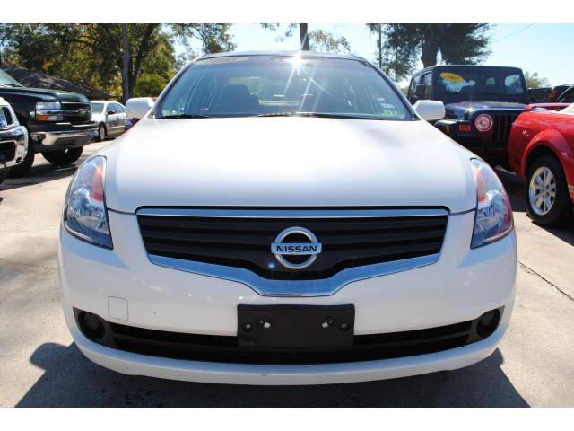 Nissan Altima 2008 photo 1