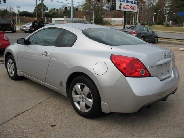Nissan Altima 2008 photo 1