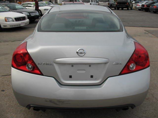 Nissan Altima 2008 photo 4