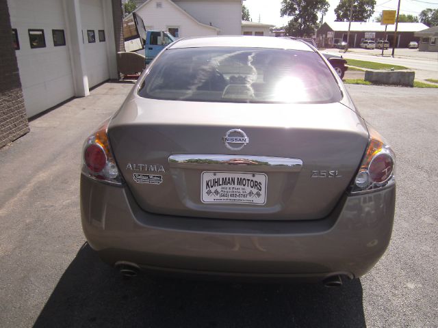 Nissan Altima 2008 photo 2