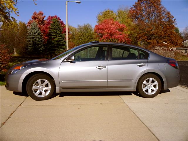 Nissan Altima 2008 photo 1