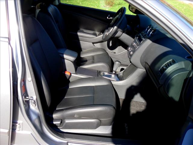 Nissan Altima 2008 photo 4